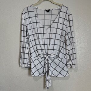 Fifty Street White and Black Checkered Blouse